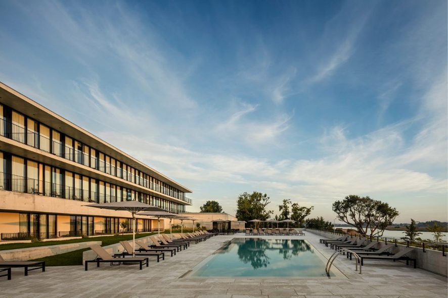 MonteBelo Hotel exterior and pool